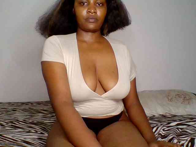 TwosomeTreasure webcam