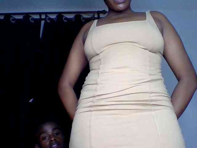 TwosomeTreasure webcam