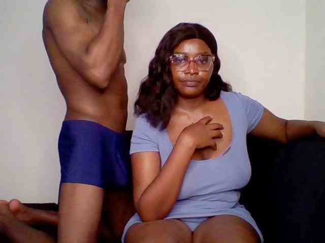 TwosomeTreasure webcam