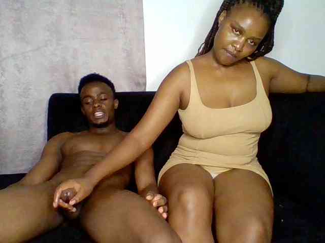 TwosomeTreasure webcam