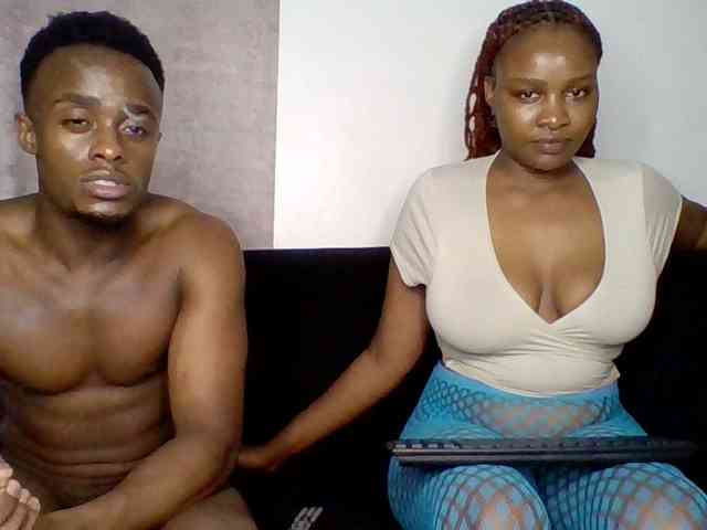 TwosomeTreasure webcam