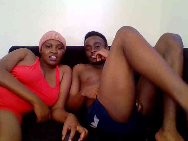 TwosomeTreasure webcam
