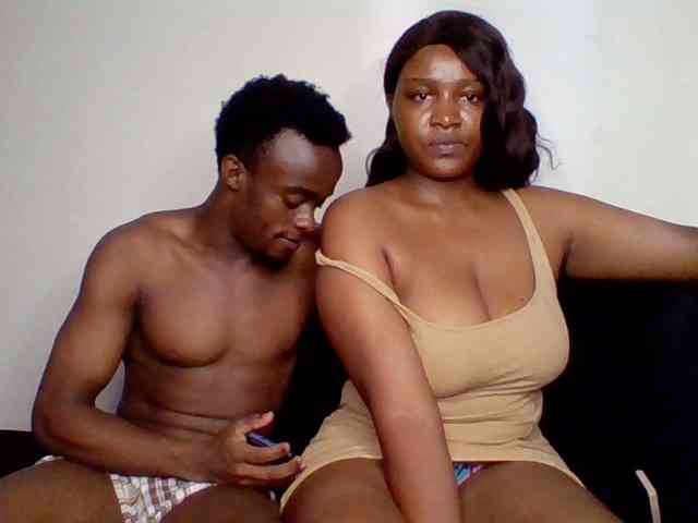 TwosomeTreasure webcam