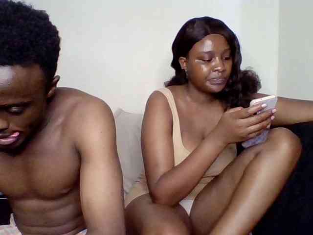 TwosomeTreasure webcam