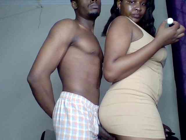 TwosomeTreasure webcam