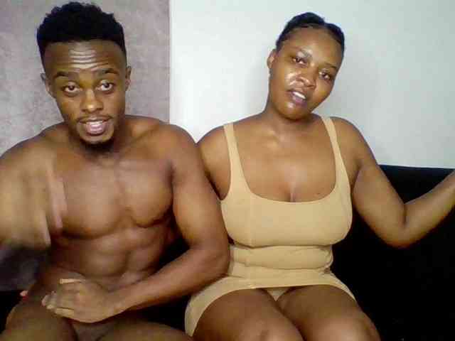 TwosomeTreasure webcam