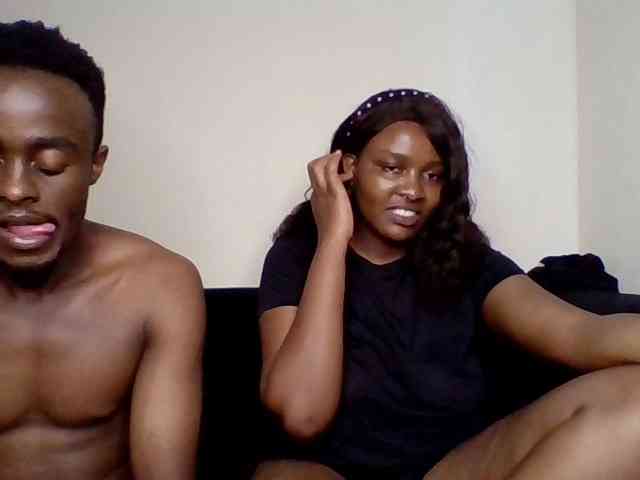 TwosomeTreasure webcam