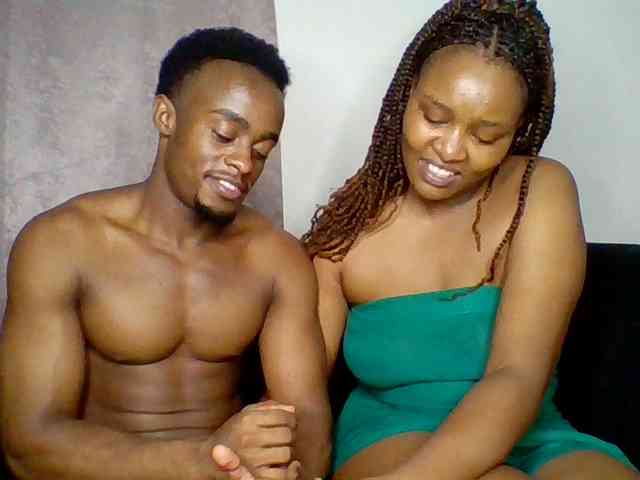 TwosomeTreasure webcam