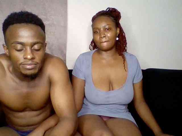 TwosomeTreasure webcam