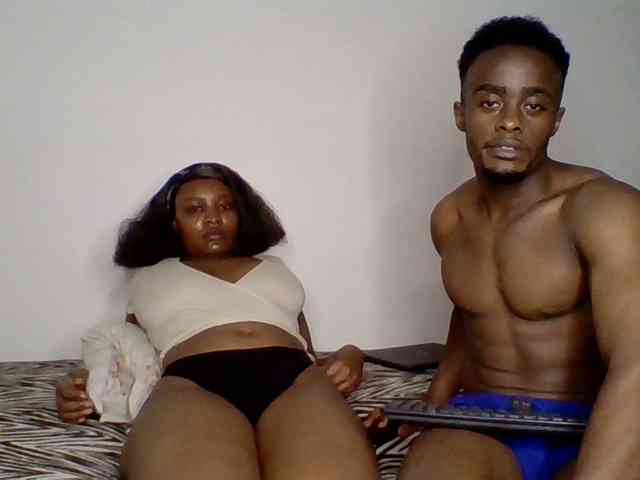 TwosomeTreasure webcam