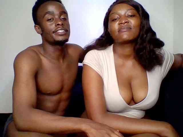 TwosomeTreasure webcam