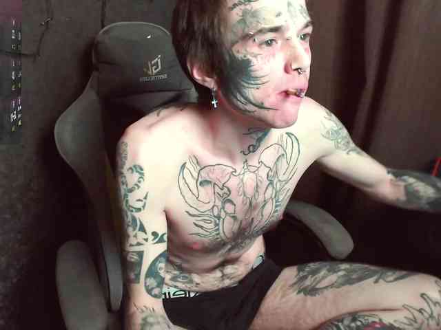 lonelycrystal lonelycrystal