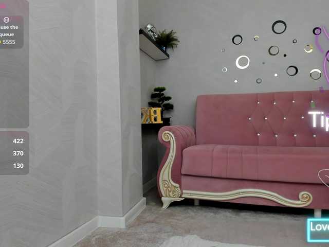 belovedkhlloe's BongaCams show and profile