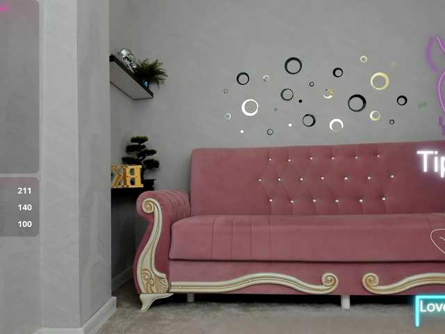 belovedkhlloe's BongaCams show and profile