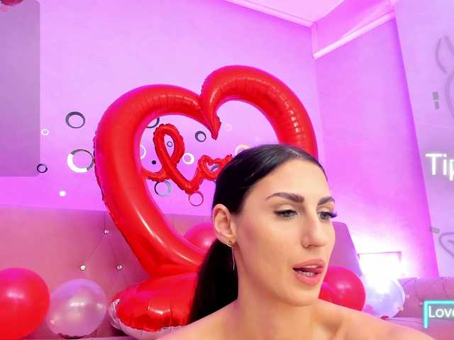 belovedkhlloe's BongaCams show and profile