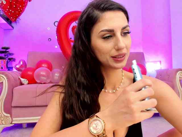 belovedkhlloe webcam