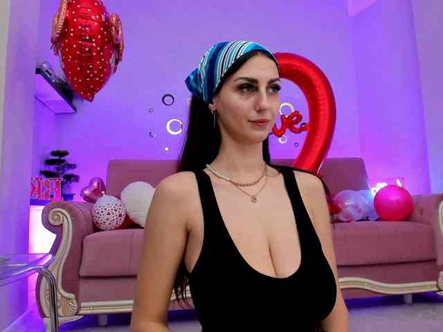 belovedkhlloe webcam