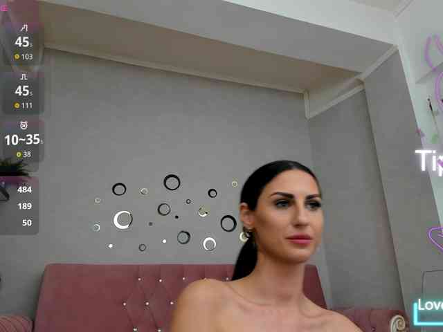 belovedkhlloe webcam