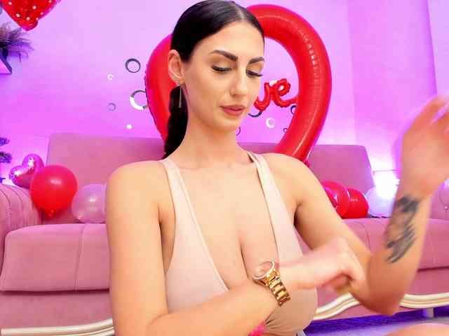 belovedkhlloe webcam