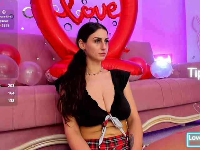 belovedkhlloe webcam