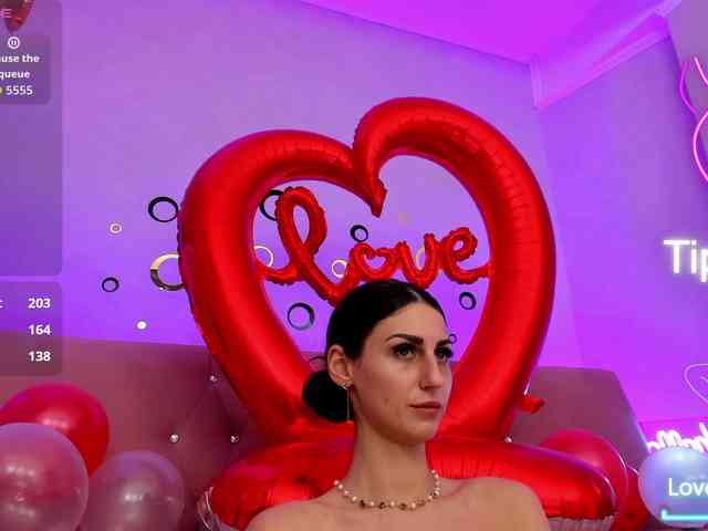 belovedkhlloe webcam