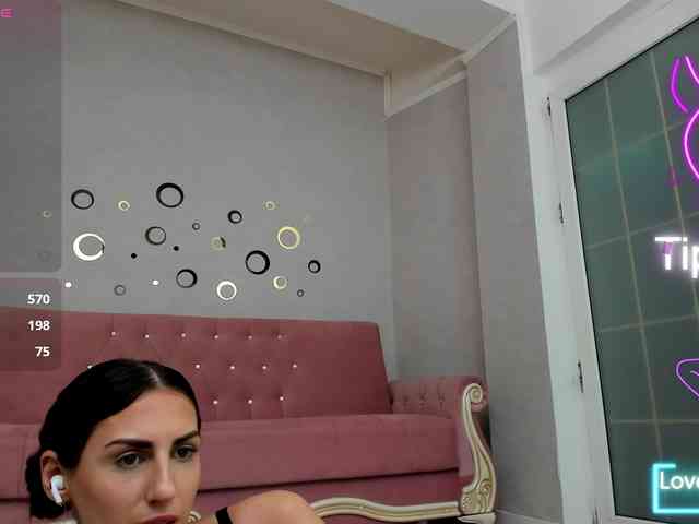 belovedkhlloe webcam