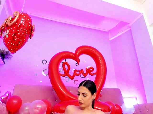 belovedkhlloe webcam