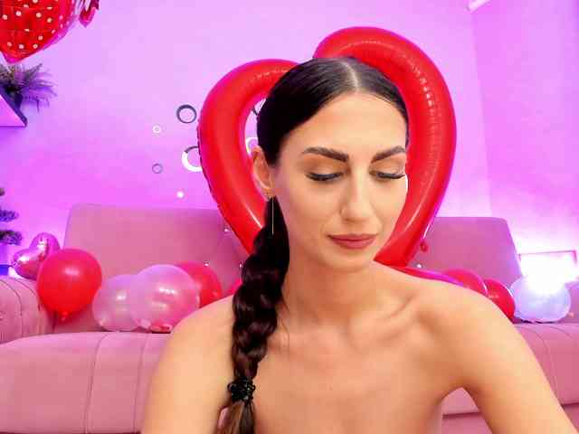 belovedkhlloe webcam