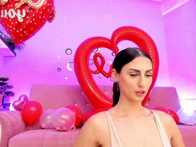 belovedkhlloe webcam