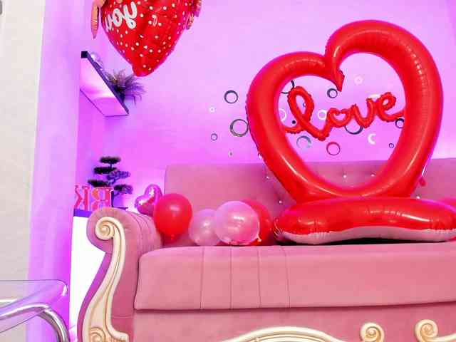 belovedkhlloe webcam