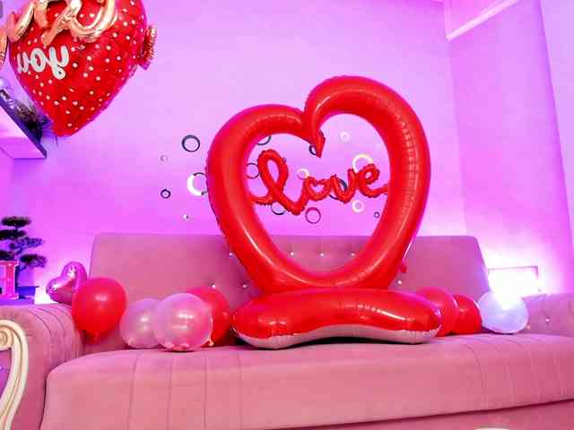 belovedkhlloe webcam