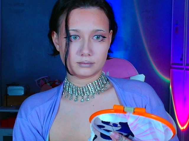 stawbarynut's BongaCams show and profile