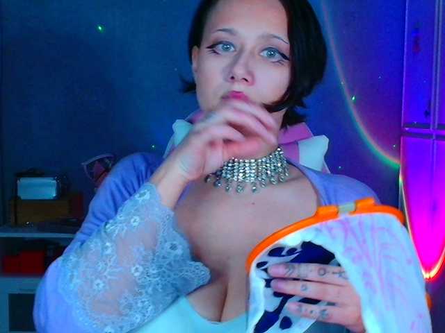 stawbarynut's BongaCams show and profile