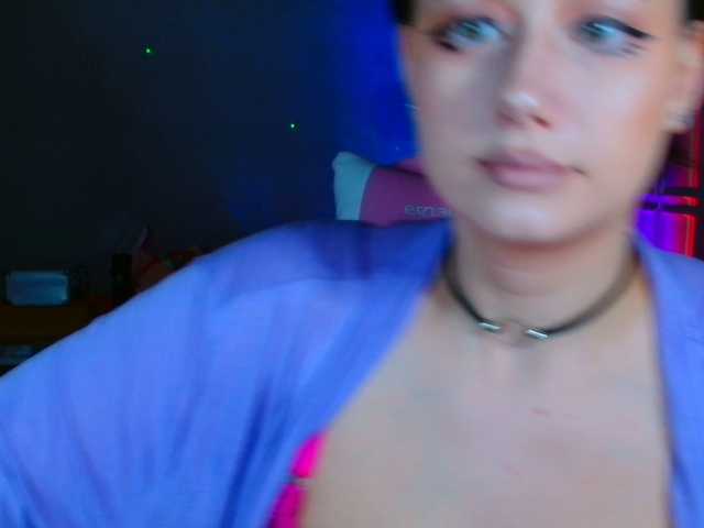 stawbarynut's BongaCams show and profile