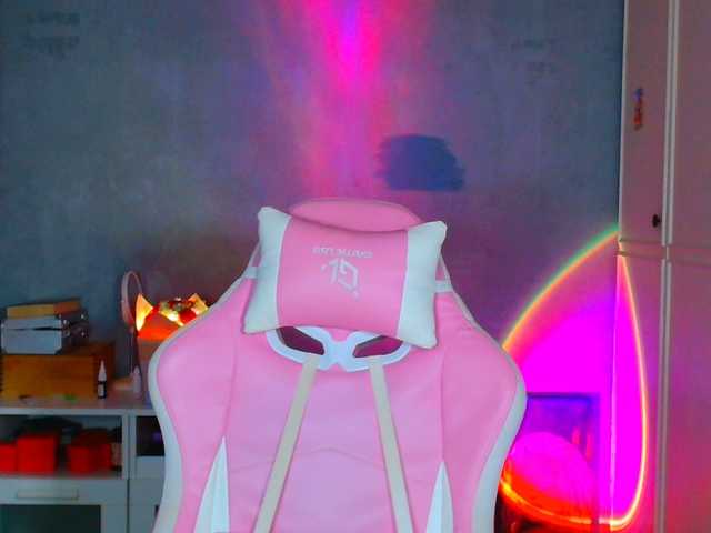 stawbarynut's BongaCams show and profile