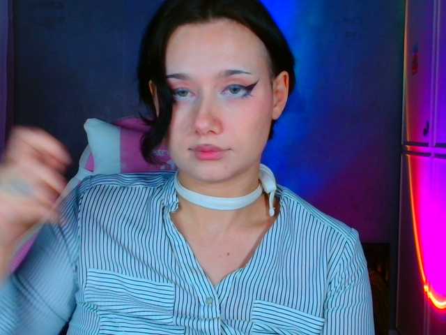 stawbarynut — Hello everyone, I'm glad to see you, thank you for coming, supporting, sending love, tokens, I'm very pleased with all the attention, information about the private in the profile description, kisses and hugs 