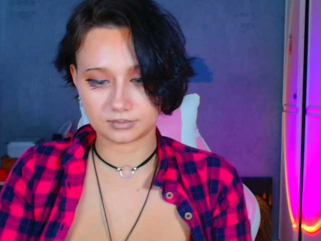 stawbarynut's BongaCams show and profile