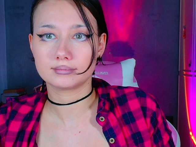 stawbarynut's BongaCams show and profile