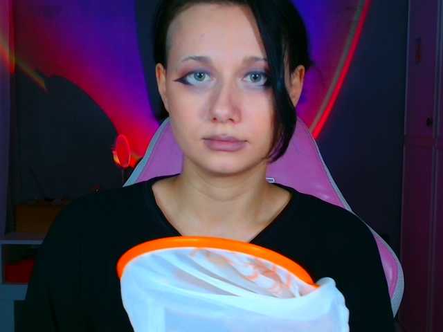 stawbarynut's BongaCams show and profile