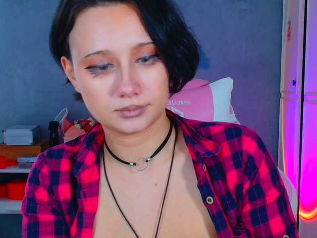 stawbarynut's BongaCams show and profile