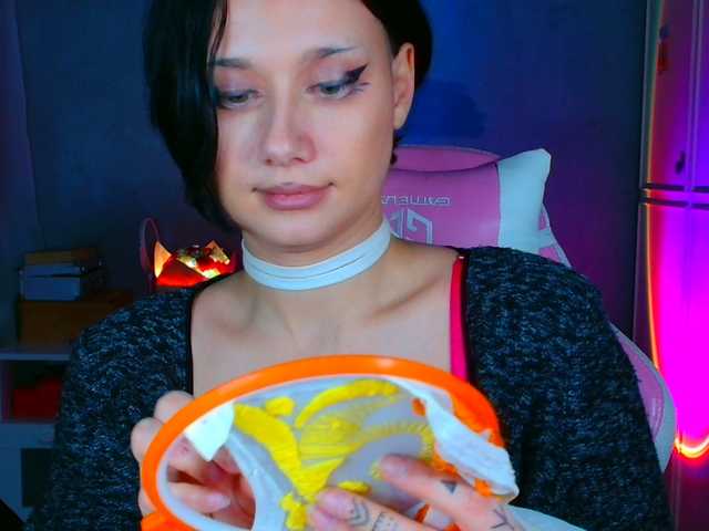 stawbarynut's BongaCams show and profile