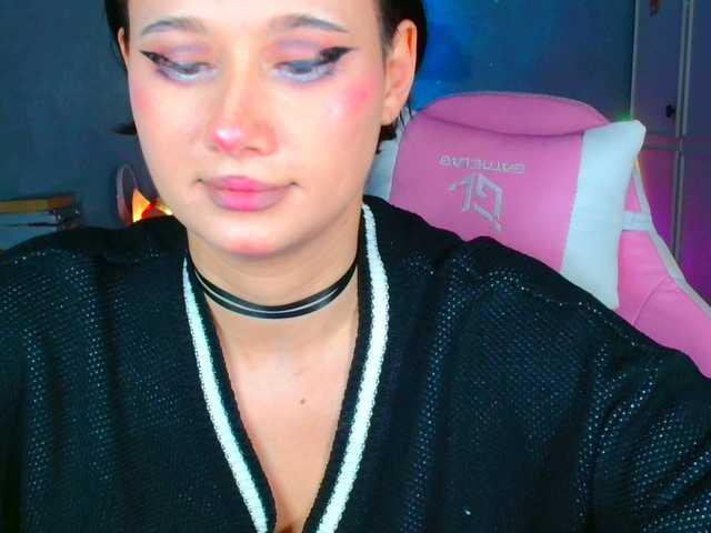 stawbarynut's BongaCams show and profile