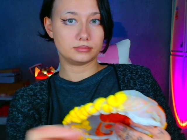 stawbarynut's BongaCams show and profile