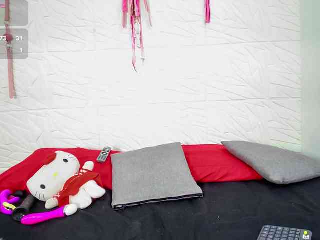 selena-92's webcam live show