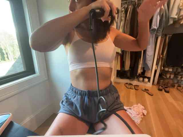 MollyMae911 webcam