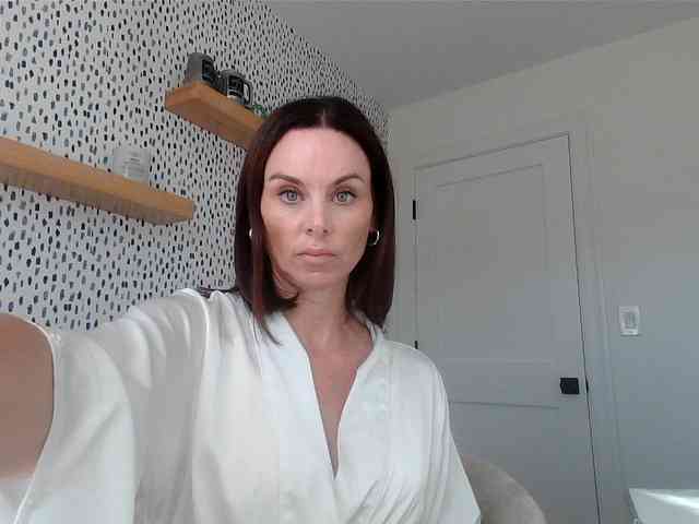 MollyMae911 webcam