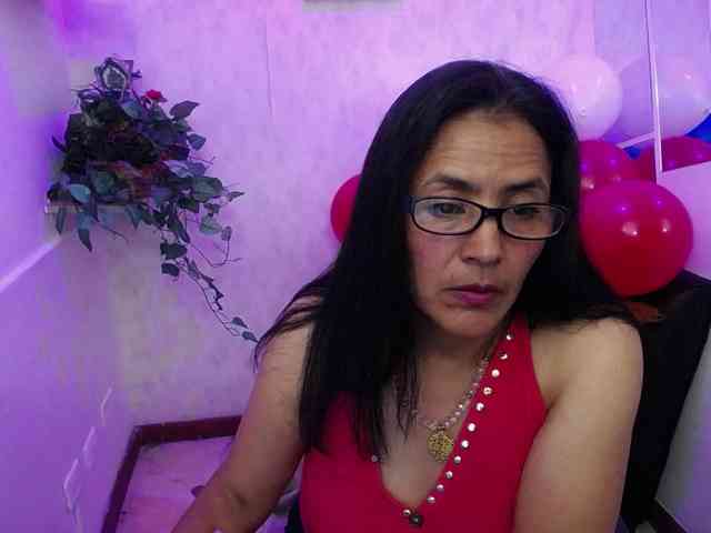 nude live webcam AmandaPeet