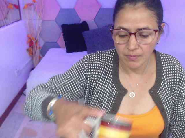 AmandaPeet webcam