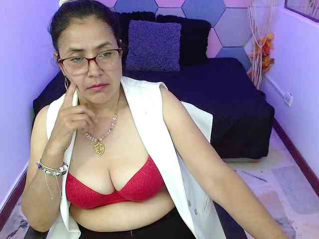 AmandaPeet webcam