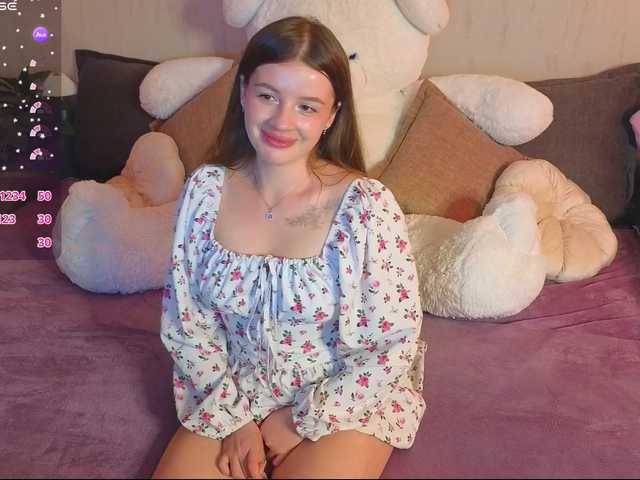 RosalineLov's BongaCams show and profile